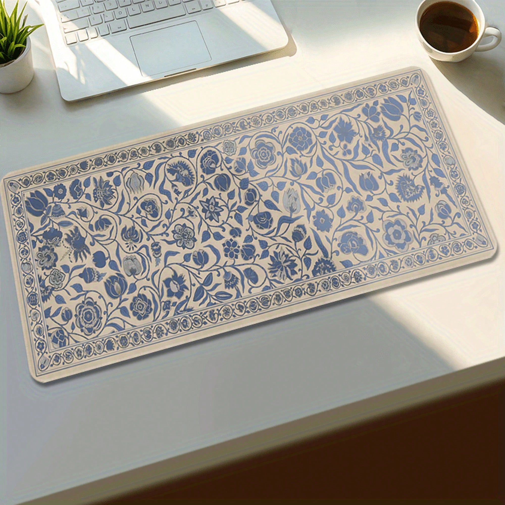 Elegant Floral Blue And Beige  - Gaming Accessories Retro recensie en prijs
